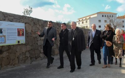 ACTO DE INAUGURACIÓN EXPOSICIÓN SRTA. LAURA : UNA VIDA PARA LOS DEMÁS